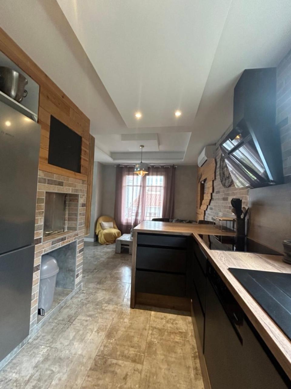 Comme A La Maison Narbonne Exterior photo